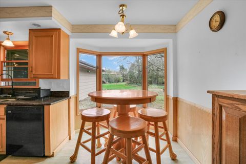 Tiny photo for 2279 E 500 N Road, Paxton, IL 60957 (MLS # 12615062)