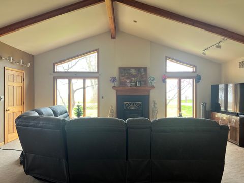 Tiny photo for 2279 E 500 N Road, Paxton, IL 60957 (MLS # 12615062)