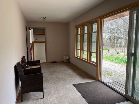 Tiny photo for 2279 E 500 N Road, Paxton, IL 60957 (MLS # 12615062)