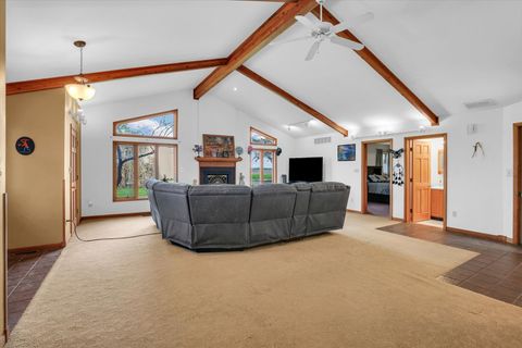 Tiny photo for 2279 E 500 N Road, Paxton, IL 60957 (MLS # 12615062)