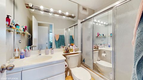 Tiny photo for 2800 N Lake Shore Drive #502, Chicago, IL 60657 (MLS # 12463507)