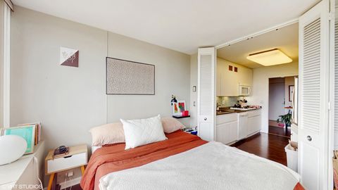Tiny photo for 2800 N Lake Shore Drive #502, Chicago, IL 60657 (MLS # 12463507)