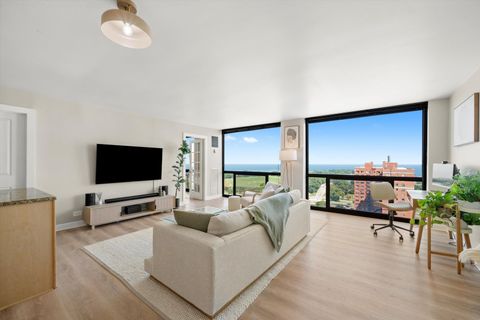 Tiny photo for 4343 N Clarendon Avenue #2104, Chicago, IL 60613 (MLS # 12594957)