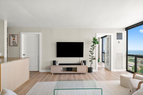 Tiny photo for 4343 N Clarendon Avenue #2104, Chicago, IL 60613 (MLS # 12594957)