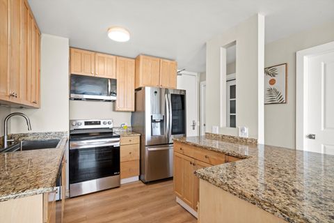 Tiny photo for 4343 N Clarendon Avenue #2104, Chicago, IL 60613 (MLS # 12594957)