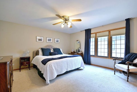 Tiny photo for 1739 Farwell Avenue, Des Plaines, IL 60018 (MLS # 12767442)