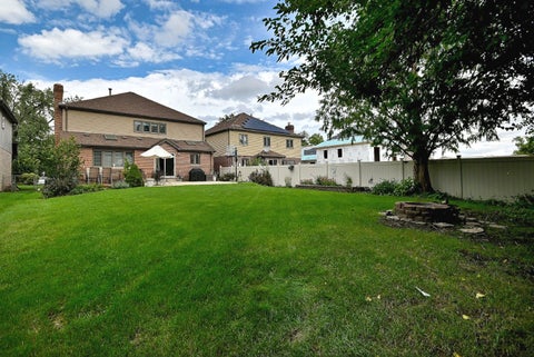 Tiny photo for 1739 Farwell Avenue, Des Plaines, IL 60018 (MLS # 12767442)