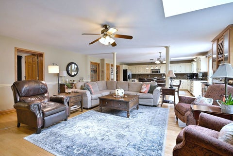Tiny photo for 1739 Farwell Avenue, Des Plaines, IL 60018 (MLS # 12767442)