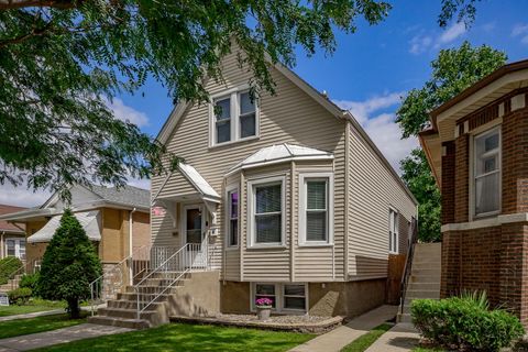 Photo of 6053 S Kostner Avenue, Chicago, IL 60629 (MLS # 12499906)