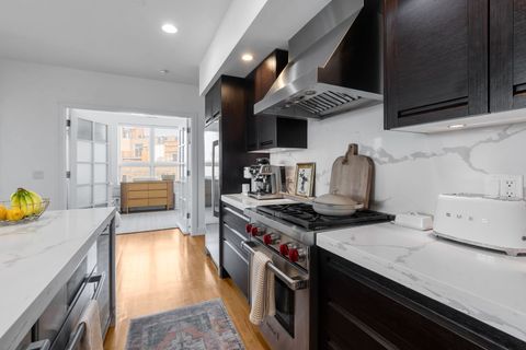 Tiny photo for 1317 N Larrabee Street #305, Chicago, IL 60610 (MLS # 12478388)