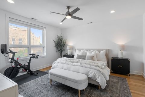 Tiny photo for 1317 N Larrabee Street #305, Chicago, IL 60610 (MLS # 12478388)