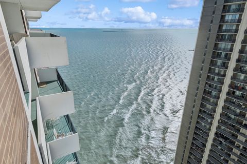 Tiny photo for 6033 N Sheridan Road #36G, Chicago, IL 60660 (MLS # 12497817)