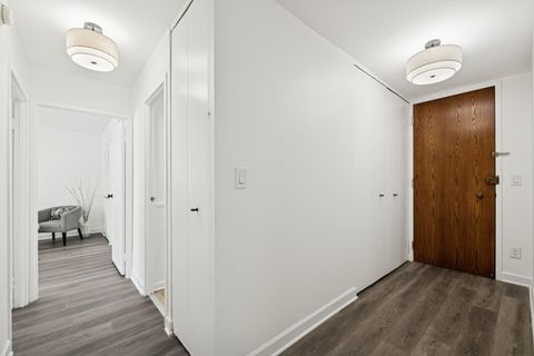 Tiny photo for 6033 N Sheridan Road #36G, Chicago, IL 60660 (MLS # 12497817)