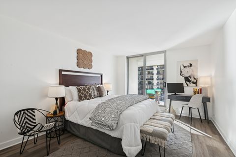 Tiny photo for 6033 N Sheridan Road #36G, Chicago, IL 60660 (MLS # 12497817)