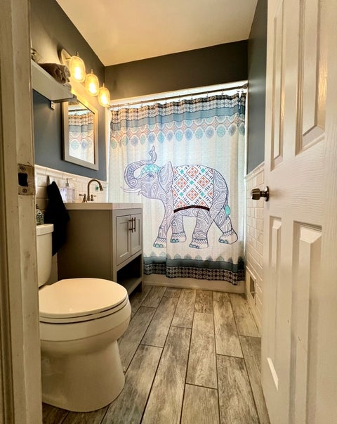 Tiny photo for 8605 Leclaire Avenue, Burbank, IL 60459 (MLS # 12745648)