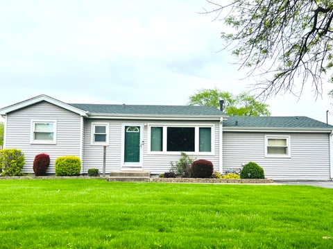 Photo of 8605 Leclaire Avenue, Burbank, IL 60459 (MLS # 12745648)