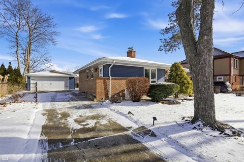 Tiny photo for 367 Park Avenue, Wheeling, IL 60090 (MLS # 12549873)