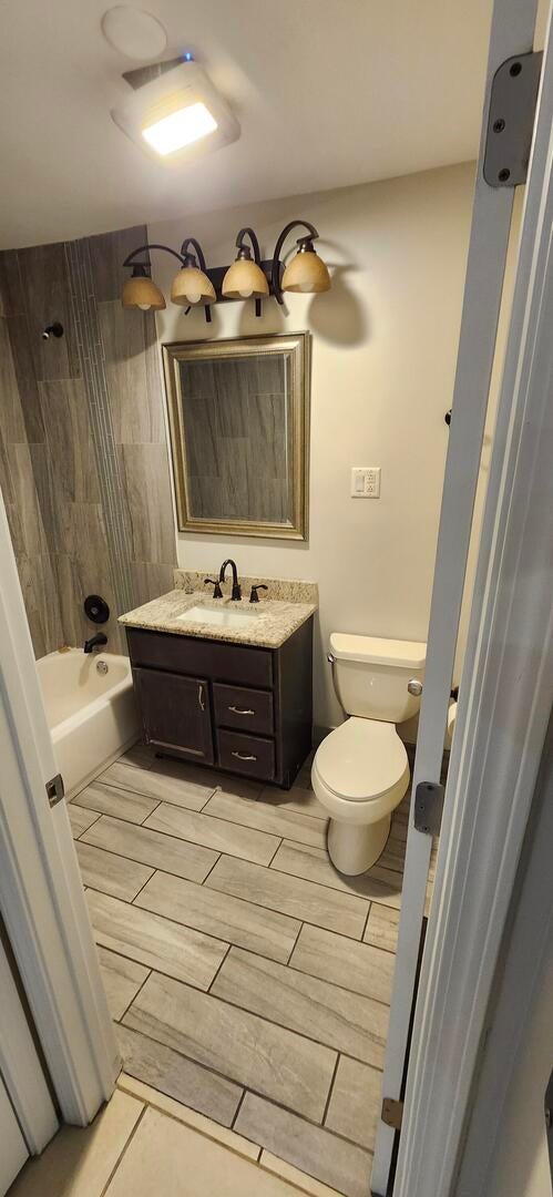 1113 Holiday Lane 6