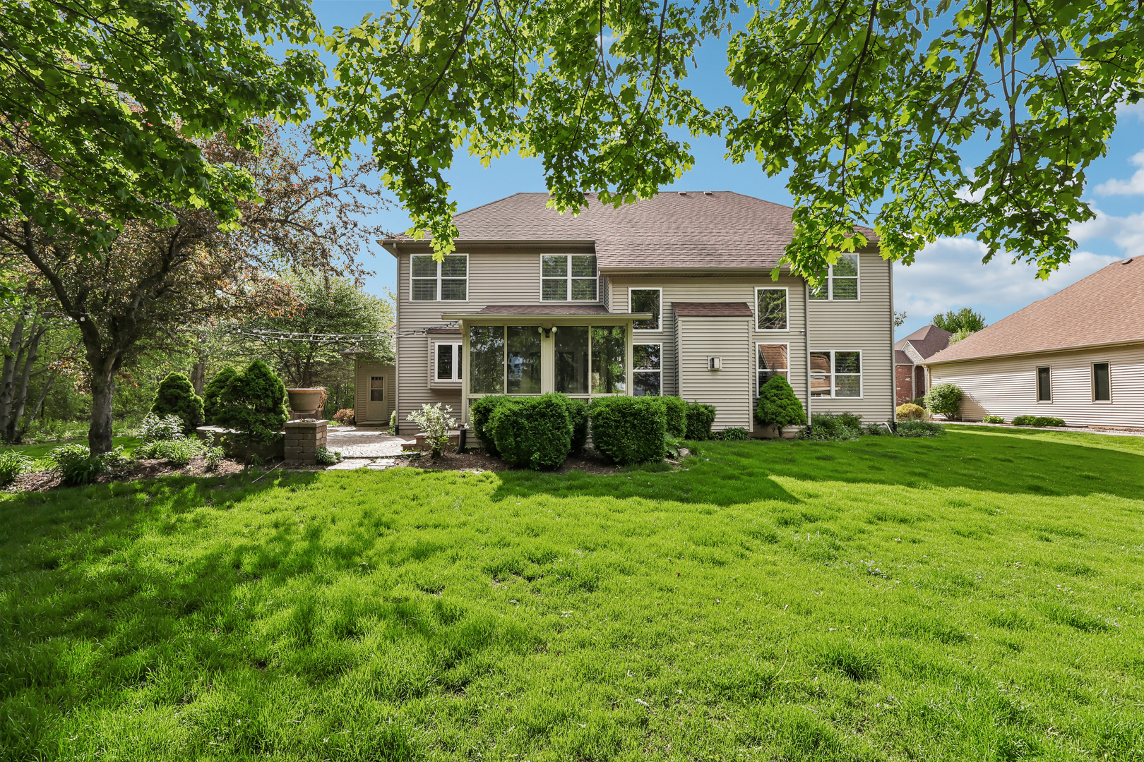426 Heatherwood Drive SE