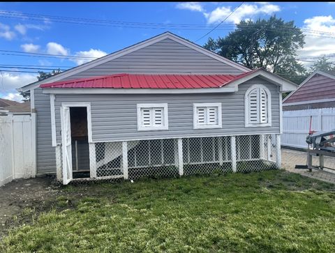 Tiny photo for 3853 W 83rd Place, Chicago, IL 60652 (MLS # 12452381)