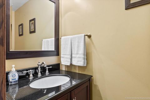 Tiny photo for 2550 W 112th Street #D, Chicago, IL 60655 (MLS # 12626950)