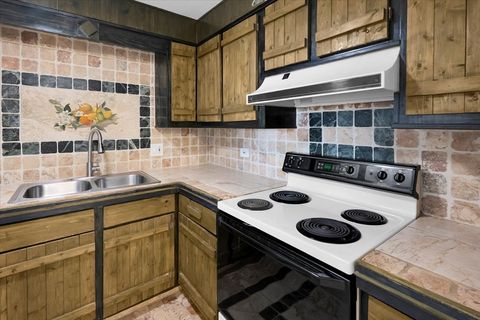 Tiny photo for 2333 N Neva Avenue #306C, Chicago, IL 60707 (MLS # 12625337)