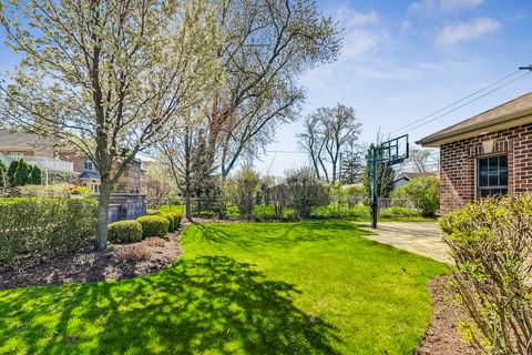 A home in Park Ridge