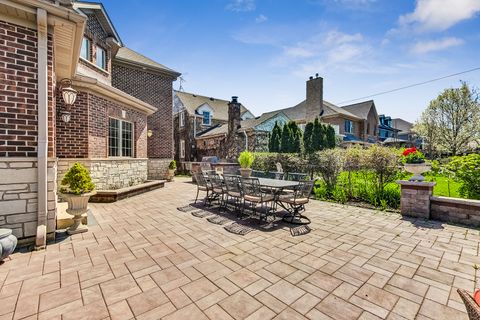 A home in Park Ridge