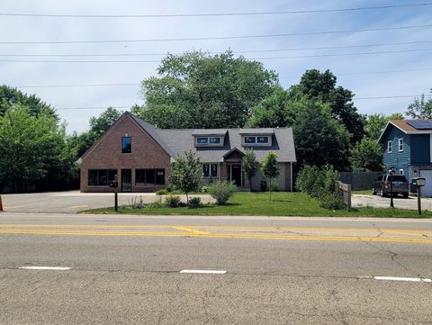 Tiny photo for 618 Barron Boulevard, Grayslake, IL 60030 (MLS # 12461201)