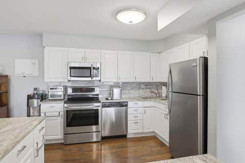 Tiny photo for 925 Spring Hill Drive #212, Northbrook, IL 60062 (MLS # 12688701)