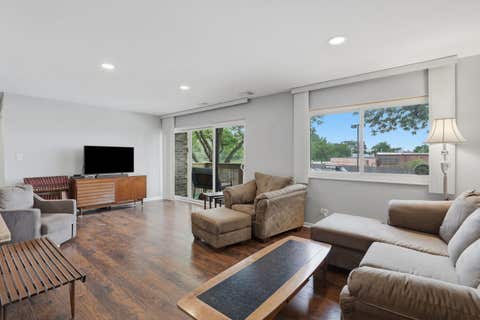 Tiny photo for 925 Spring Hill Drive #212, Northbrook, IL 60062 (MLS # 12688701)