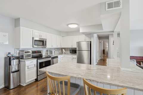 Tiny photo for 925 Spring Hill Drive #212, Northbrook, IL 60062 (MLS # 12688701)