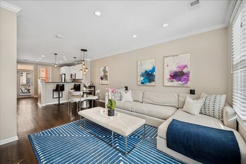 Tiny photo for 634 W Oak Street, Chicago, IL 60610 (MLS # 12503666)