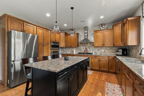 Tiny photo for 3211 Westminster Road, Bettendorf, IA 52722 (MLS # 12790378)