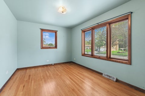 Tiny photo for 822 Bradoc Street, Chicago Heights, IL 60411 (MLS # 12740432)