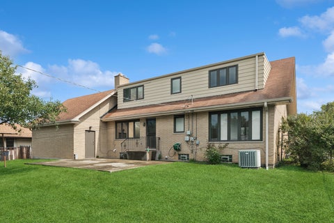 Tiny photo for 822 Bradoc Street, Chicago Heights, IL 60411 (MLS # 12740432)