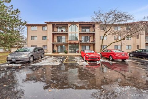 Photo of 21W581 North Avenue #58, Lombard, IL 60148 (MLS # 12535473)