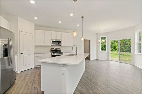 Tiny photo for 32006 Savannah Drive, Lakemoor, IL 60051 (MLS # 12487113)