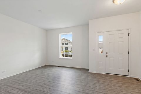 Tiny photo for 32006 Savannah Drive, Lakemoor, IL 60051 (MLS # 12487113)