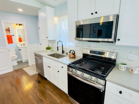 Tiny photo for 14237 Minerva Avenue, Dolton, IL 60419 (MLS # 12668507)