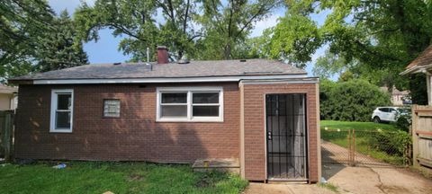 Tiny photo for 3811 N Park Street, Westmont, IL 60559 (MLS # 12437153)