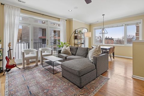 Tiny photo for 2822 N Orchard Street #2, Chicago, IL 60657 (MLS # 12593198)