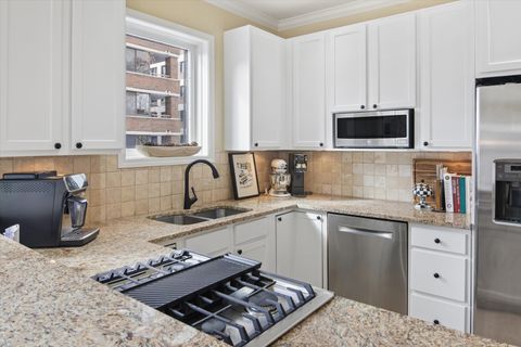 Tiny photo for 2822 N Orchard Street #2, Chicago, IL 60657 (MLS # 12593198)