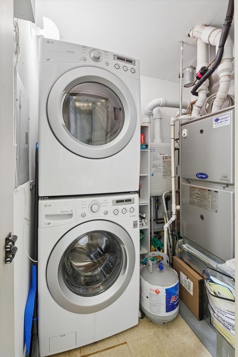 Tiny photo for 2822 N Orchard Street #2, Chicago, IL 60657 (MLS # 12593198)