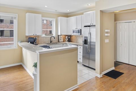Tiny photo for 2822 N Orchard Street #2, Chicago, IL 60657 (MLS # 12593198)