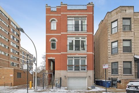 2822 N Orchard Street 2 Chicago IL 60657