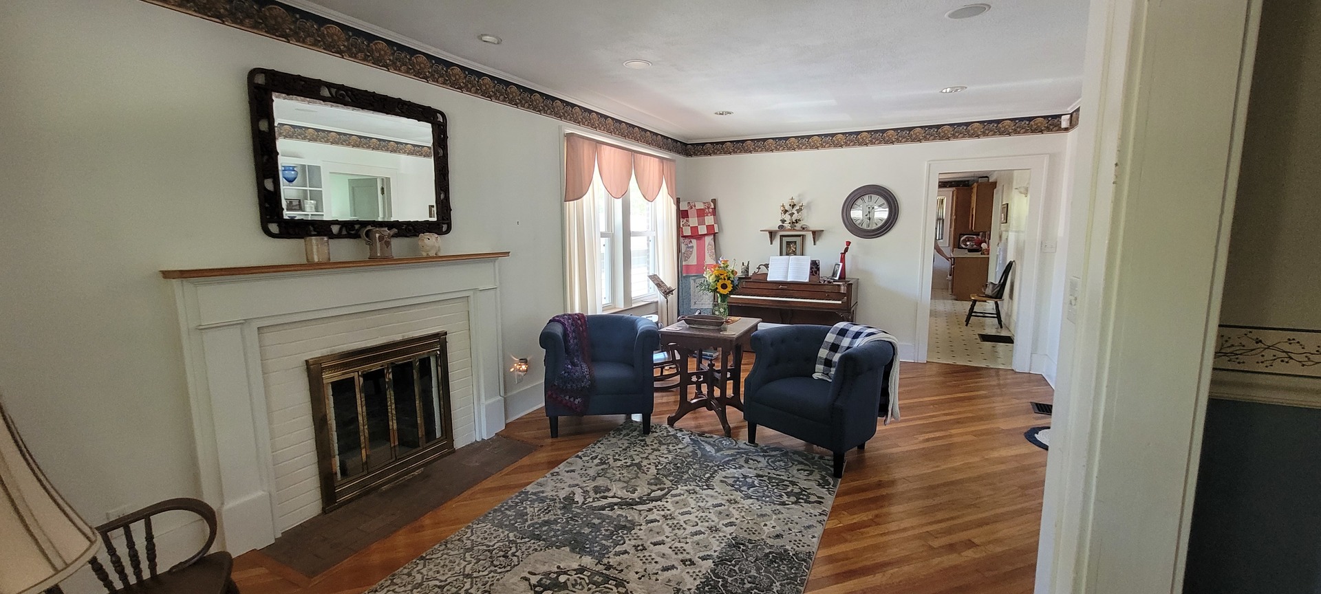 1010 Wilshire Drive