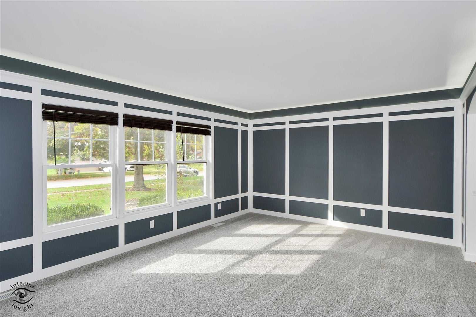 322 W Kendall Drive