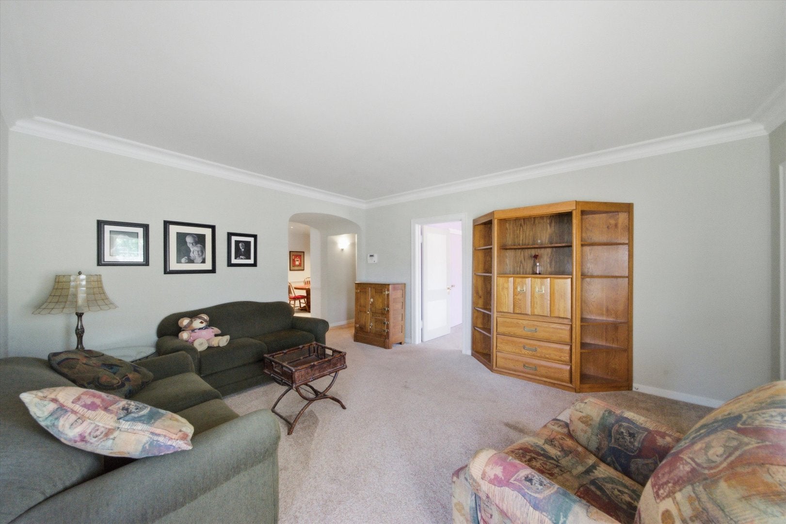 3044 N Octavia Avenue