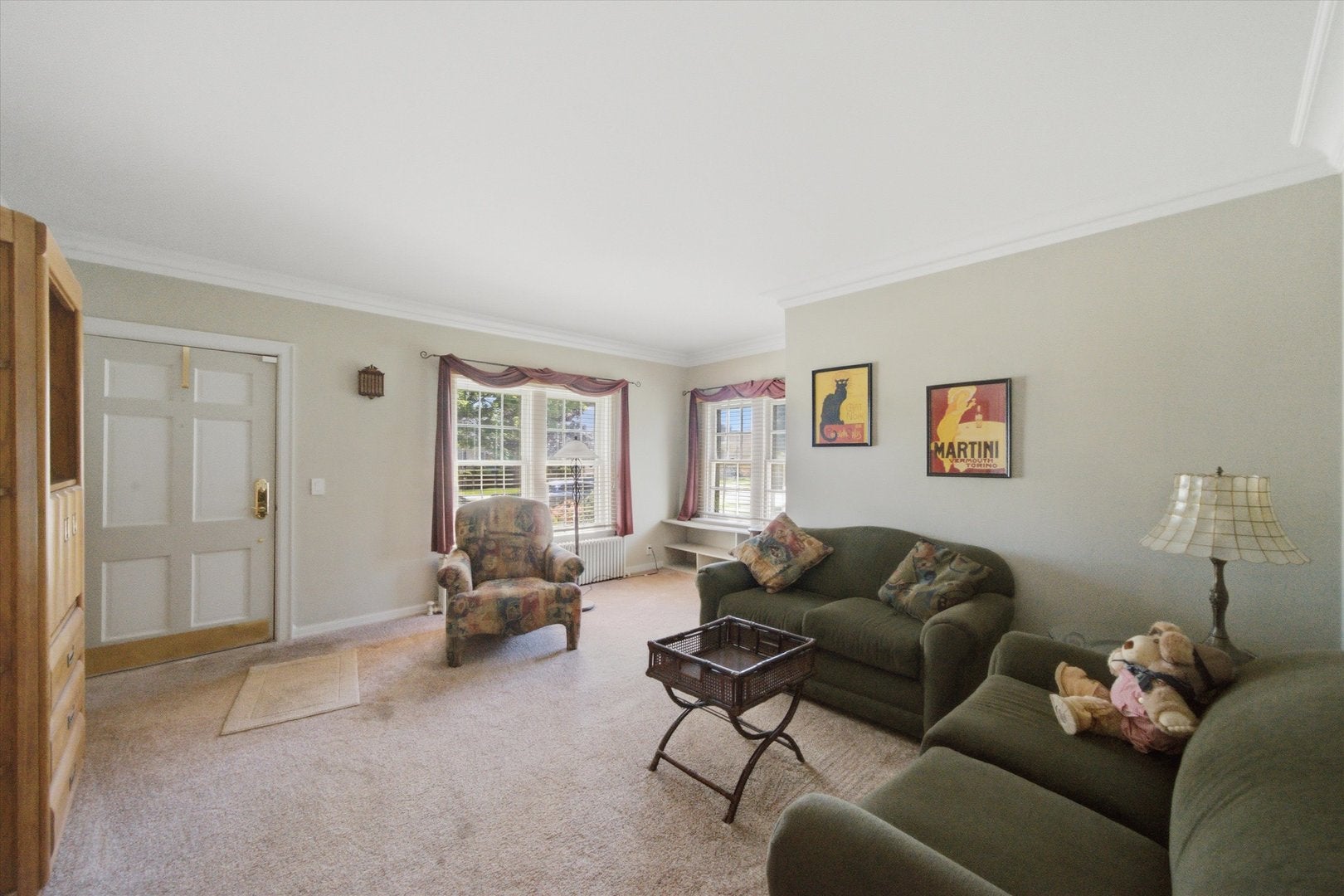 3044 N Octavia Avenue